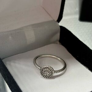 Pandora Elegant Sparkle Ring